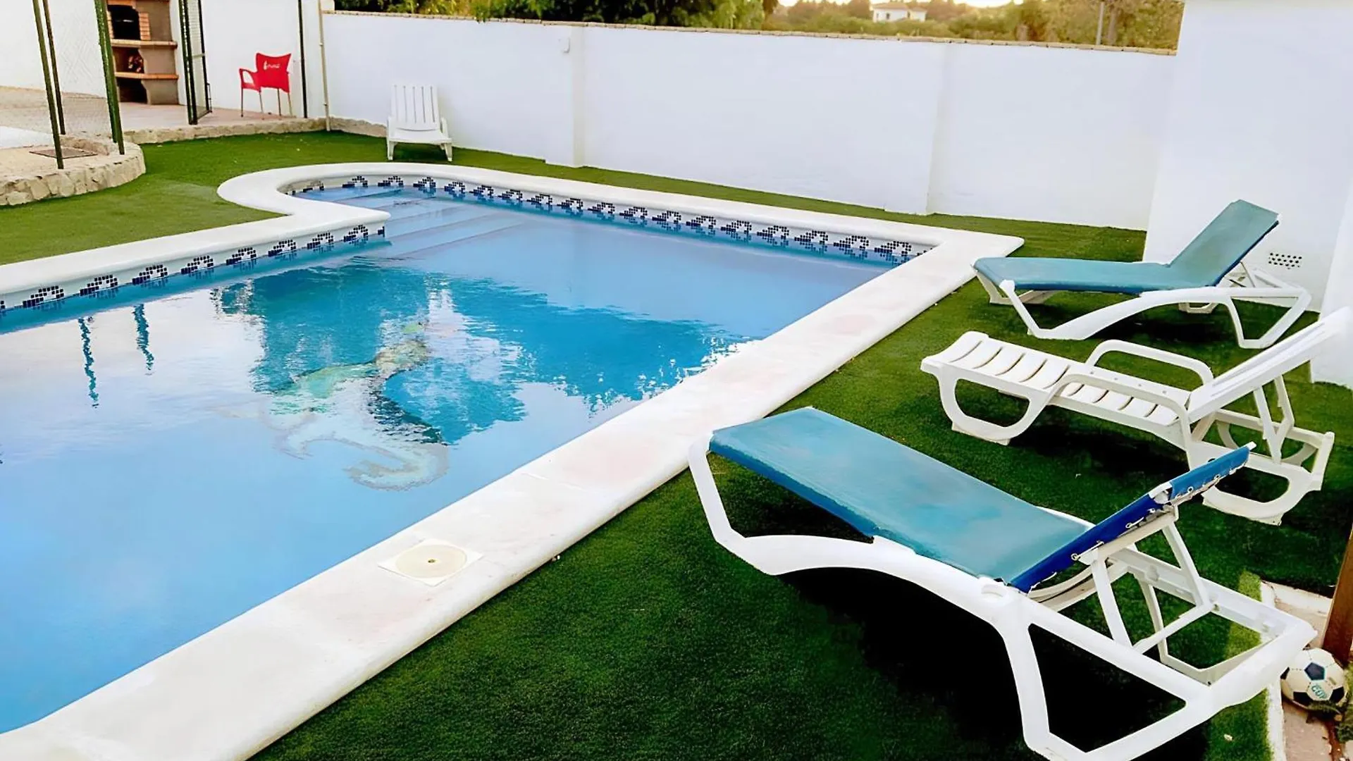 Chalet Con Piscina Privada Y Barbacoa En Conil - Es-180-42 Conil De La Frontera